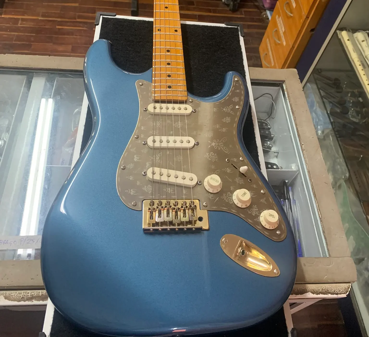 Guitarra Azul Depois (1)